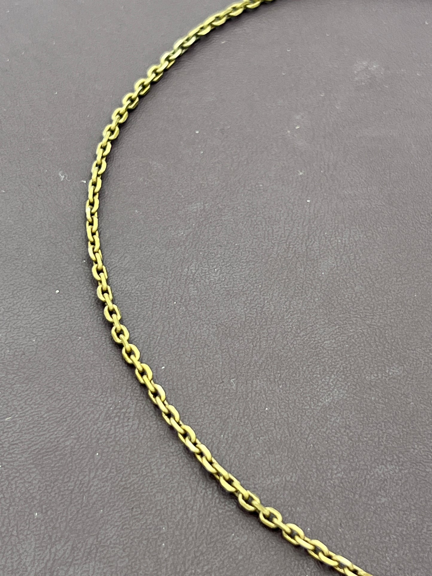 Di-Cut Antique Brass Chain