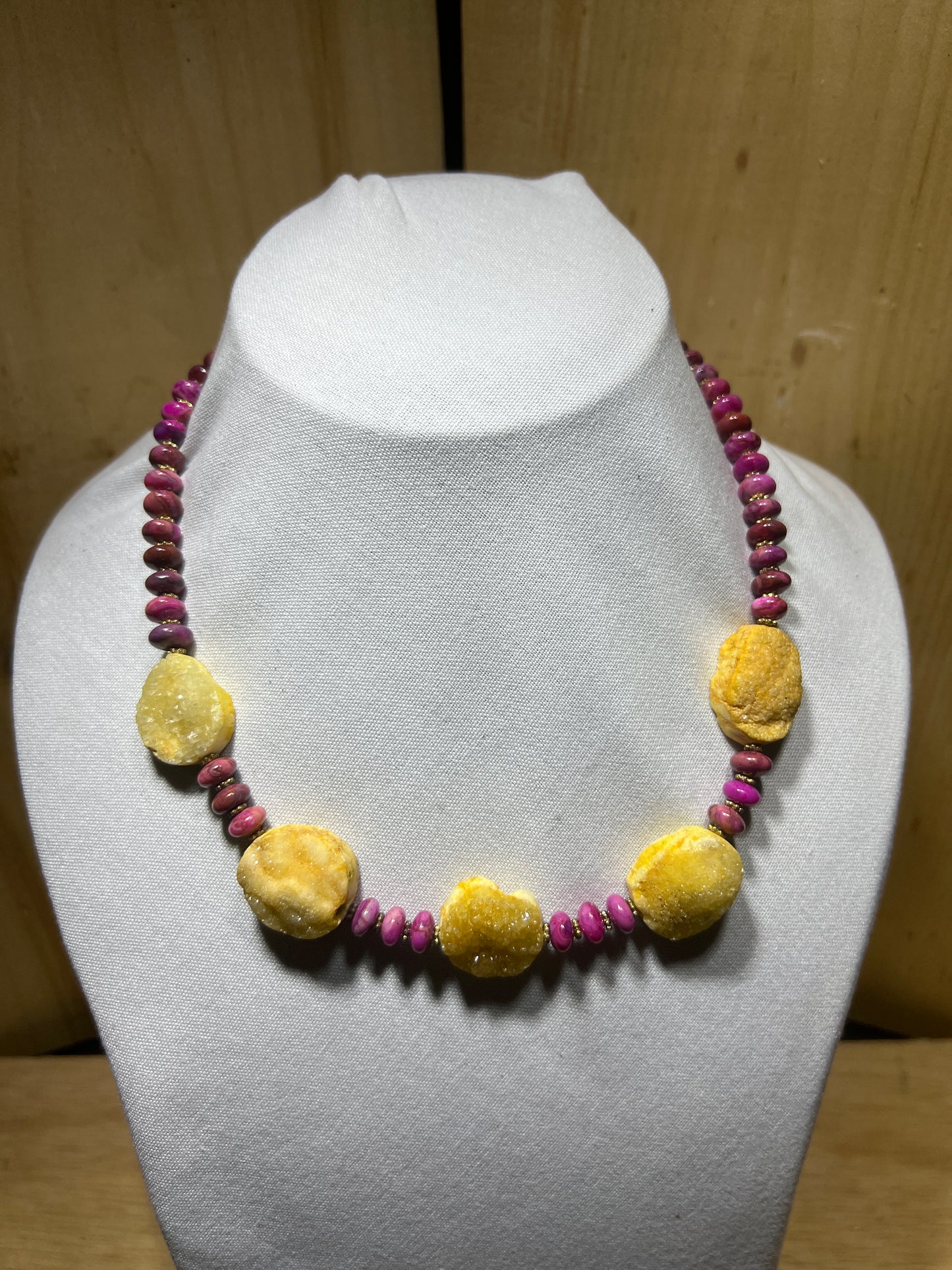 Pink Gem Necklace With Yellow Gem Pendants W/Embelishments W/Magnetic Clasp