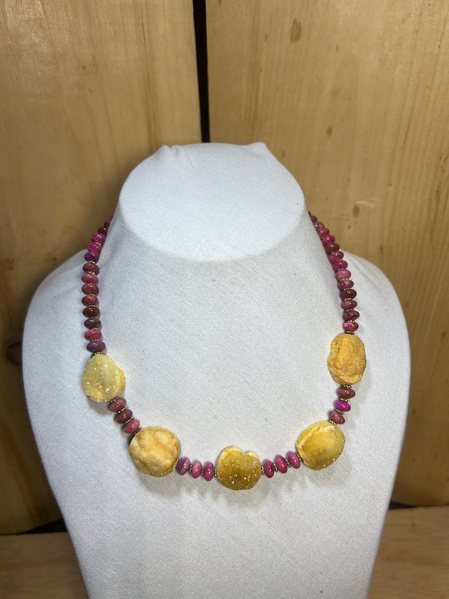 Pink Gem Necklace With Yellow Gem Pendants W/Embelishments W/Magnetic Clasp