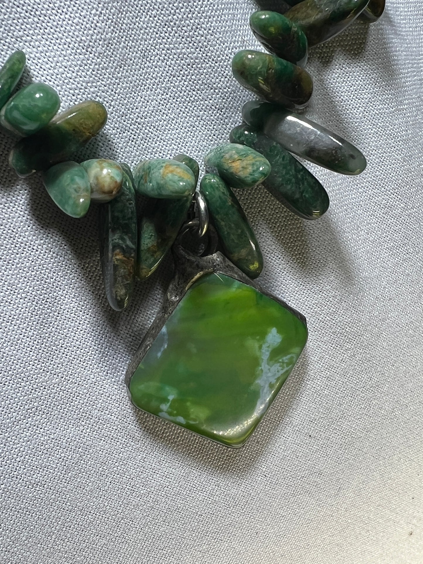 Green Gemstone Branch Necklace With Square Pendant