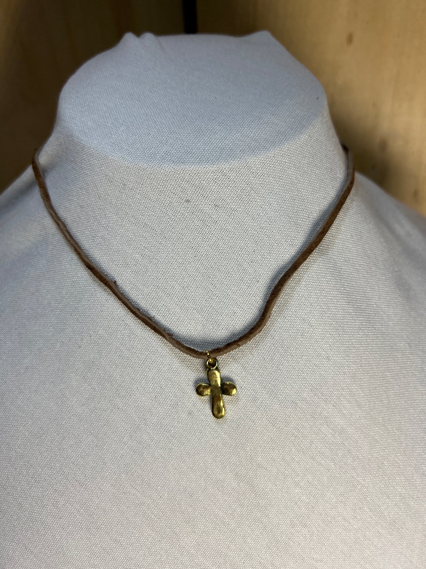 Impression Leather Necklace With Hammered Goldplated Cross