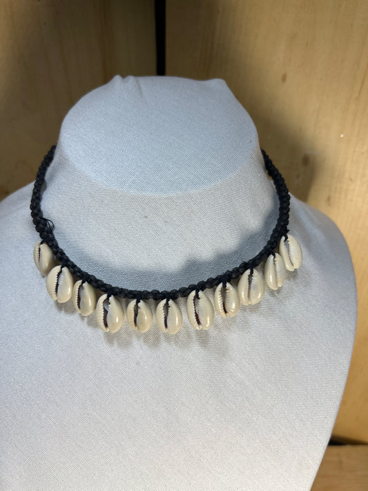 Small Shell Necklace